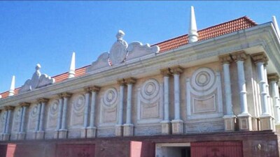 50-комнатную виллу за 2,2 миллиарда тенге продают в Алматы