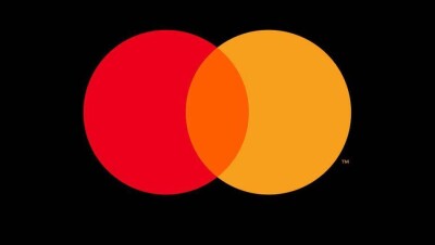 Mastercard убрала название компании с логотипа