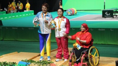 50-летняя спортсменка из Кызылорды завоевала для Казахстана серебро на Паралимпиаде в Рио