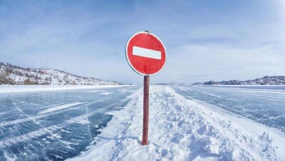 В двух регионах страны закрыли дороги из-за непогоды