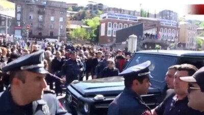 Акция протеста в Ереване: армяне не хотят, чтобы Серж Саргсян вновь управлял страной 