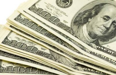 Почти 272 тенге за доллар составил обменный курс на предстоящие выходные