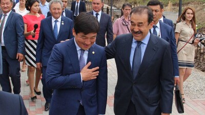 Байбек попросил денег у Масимова на строительство плотины в Аксайском ущелье