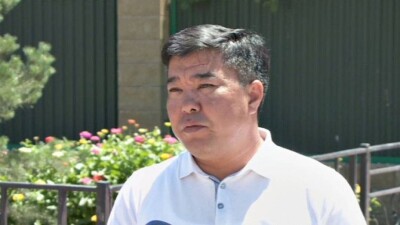 Бизнесмен из ЮКО помогает решать социальные проблемы в родном селе