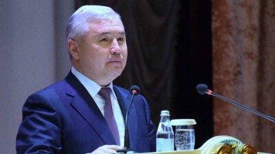 Аким Экибастуза не жалеет, что раздаёт свой номер телефона – звонят по существу