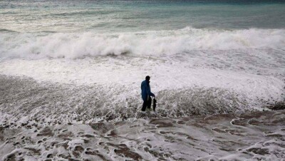 Шторм "Амели" надвигается на побережья Франции, объявили оранжевый уровень метеоугрозы