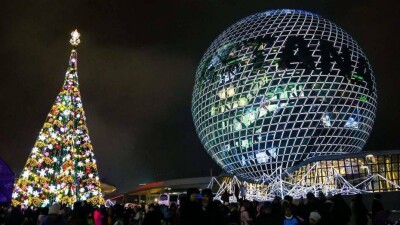 Новогодняя ёлка Астаны вошла в топ-10 самых высоких ёлок СНГ