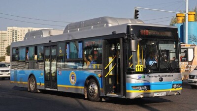 Второй день водители автобусов бастуют в Алматы