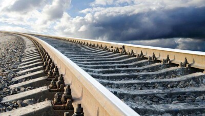 Транспортная прокуратура потребовала от МИР РК обеспечить безопасность на железной дороге