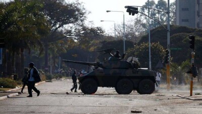 В Зимбабве военные применили оружие для разгона протестующих после выборов