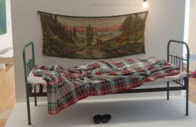 Повседневность и высокое искусство: в Алматы открылась выставка художников Воробьёвых
