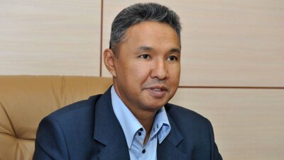 Азат Перуашев предложил строить "коммуналки"