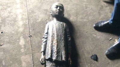 В Астане бронзового мальчика из памятника жертвам голодомора сдали на металлолом