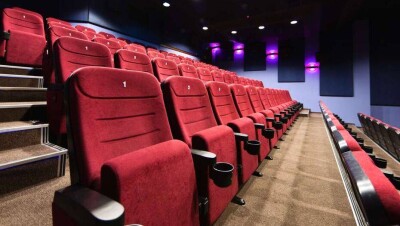 В столице смягчили карантин, но остаются под запретом экскурсии, групповые выезды на природу и посещение кинотеатров