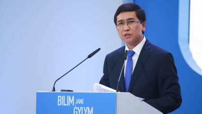 Глава МОН: Никто очную форму обучения не отменяет, на сегодня это самый эффективный и удобный формат