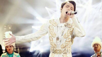 Димаш анонсировал выступление, где исполнил песню "Дайдидау" и занял третье место 