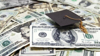 17 тысяч казахстанцев копят деньги на образование своих детей и получают проценты