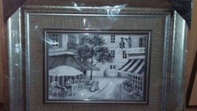 Только одну чёрно-белую картину сдали в фонд подарков госслужащие ВКО