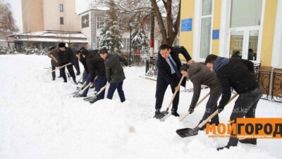 Акимат ЗКО объявил челлендж по уборке снега