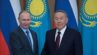 Назарбаев и Путин обсудили подготовку к заседанию Высшего Евразийского совета