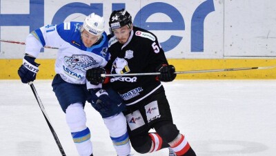 "Барыс" проиграл "Трактору" в четвёртом матче серии плей-офф КХЛ