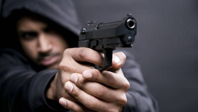 Задержаны участники перестрелки у здания горсуда в Павлодаре 