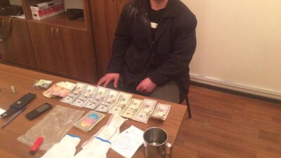 Гражданин Узбекистана пытался сбежать из Казахстана домой с религиозной литературой