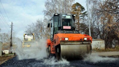 Байбек потребовал от подрядчиков ремонтировать дороги быстро