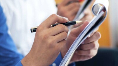 Депутат обратилась к Абаеву: Журналисты не могут ждать ответа на запрос 15 дней