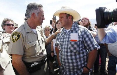 Американские фермеры подняли вооружённый мятеж