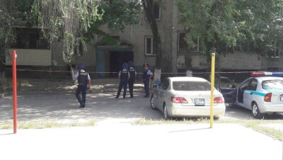 Подозрительная сумка в многоэтажном доме подняла на уши полицию Алматы 