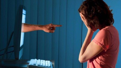 Жительнице Кокшетау вынесли приговор за клевету на врача в соцсетях 