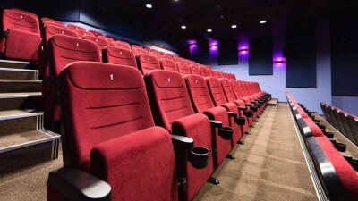 В Алматы откроются кинотеатры, ТРЦ будут работать в субботу