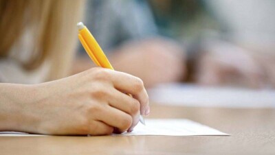 Астанчане написали диктант по казахскому языку по фрагменту статьи "Рухани жаңғыру"