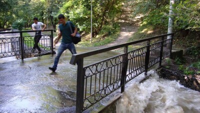 Смертельные потоки текут сквозь Алматы