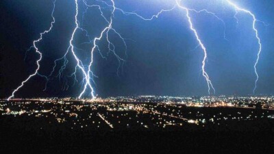 Дождь, гроза и ветер ожидаются почти по всему Казахстану 23 апреля