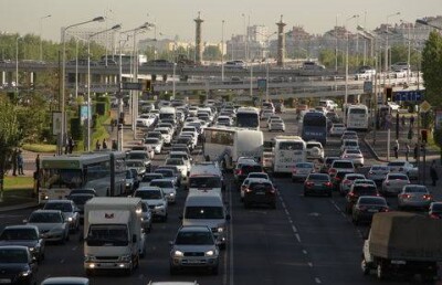 Причины дорожных пробок в Астане назвали столичные водители