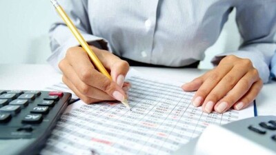 Экс-чиновник из управления внутренней политики Алматы выиграл тендер акимата на размещение 80 постов 