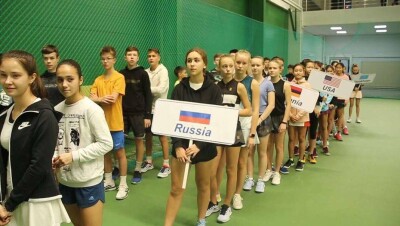 В Актобе стартовал первый в РК турнир среди юниоров серии Tennis Europe