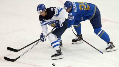 Казахстан проиграл Италии на чемпионате мира по хоккею