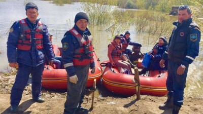 Рестораторы Петропавловска кормят спасателей и медиков в затопленных районах