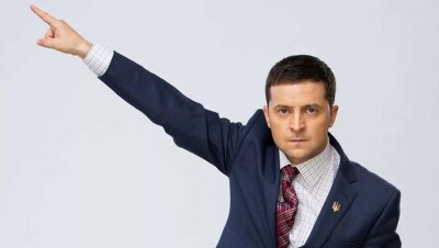 Зеленский: Члены моей команды заранее подготовили заявления об уходе