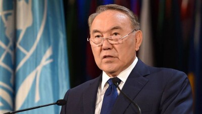 Назарбаев обсудил с нобелевскими лауреатами выход США из Парижского соглашения