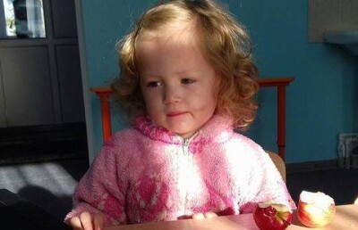 Найденную в Уральске двухлетнюю девочку потеряла пьяная няня