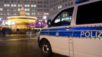В центре Берлина неизвестные открыли стрельбу. Один человек погиб и четверо пострадали 