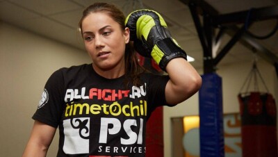 После очередной победы на профи-ринге Шариповой заинтересовались менеджеры США