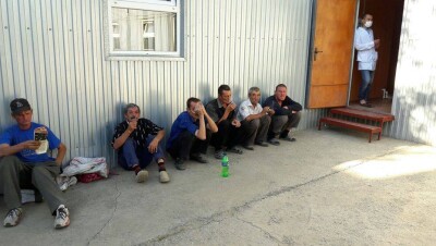 В Алматы разгорается скандал вокруг Центра адаптации для бездомных