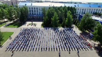 Необычным способом жители Петропавловска решили установить мировой рекорд