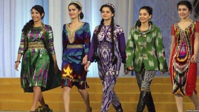 Таджикским женщинам готовят гардероб национальной одежды на круглый год
