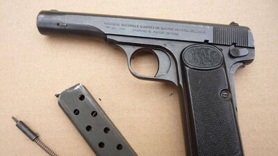 Жителю Акмолинской области грозит колония за раритетный пистолет